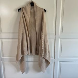 Loft beige sleeveless long wrap vest 7589